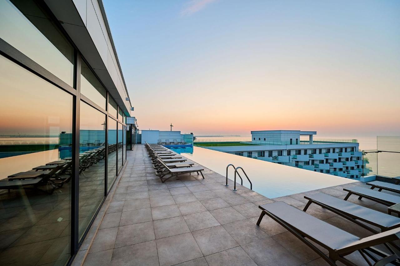 Alezzi Infinity Aparthotel & Spa Năvodari Eksteriør billede